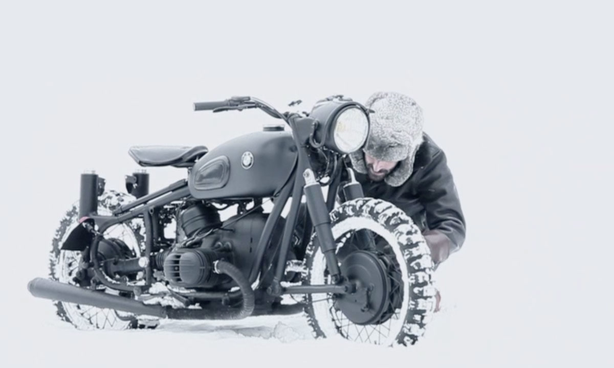 Blitz motorcycle bmw snow ride video