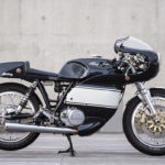 Yamaha SR400 cafe racer japan