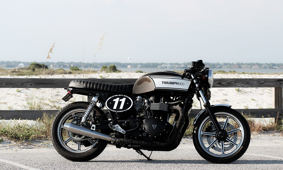 Triumph Bonneville cafe racer