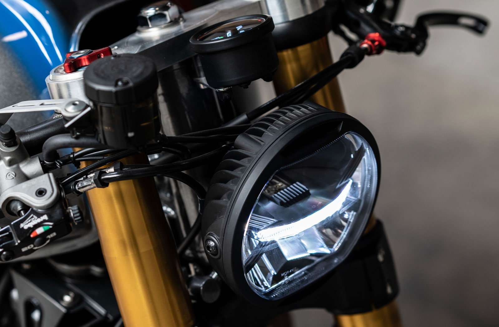 Honda GL500 cafe racer headlight