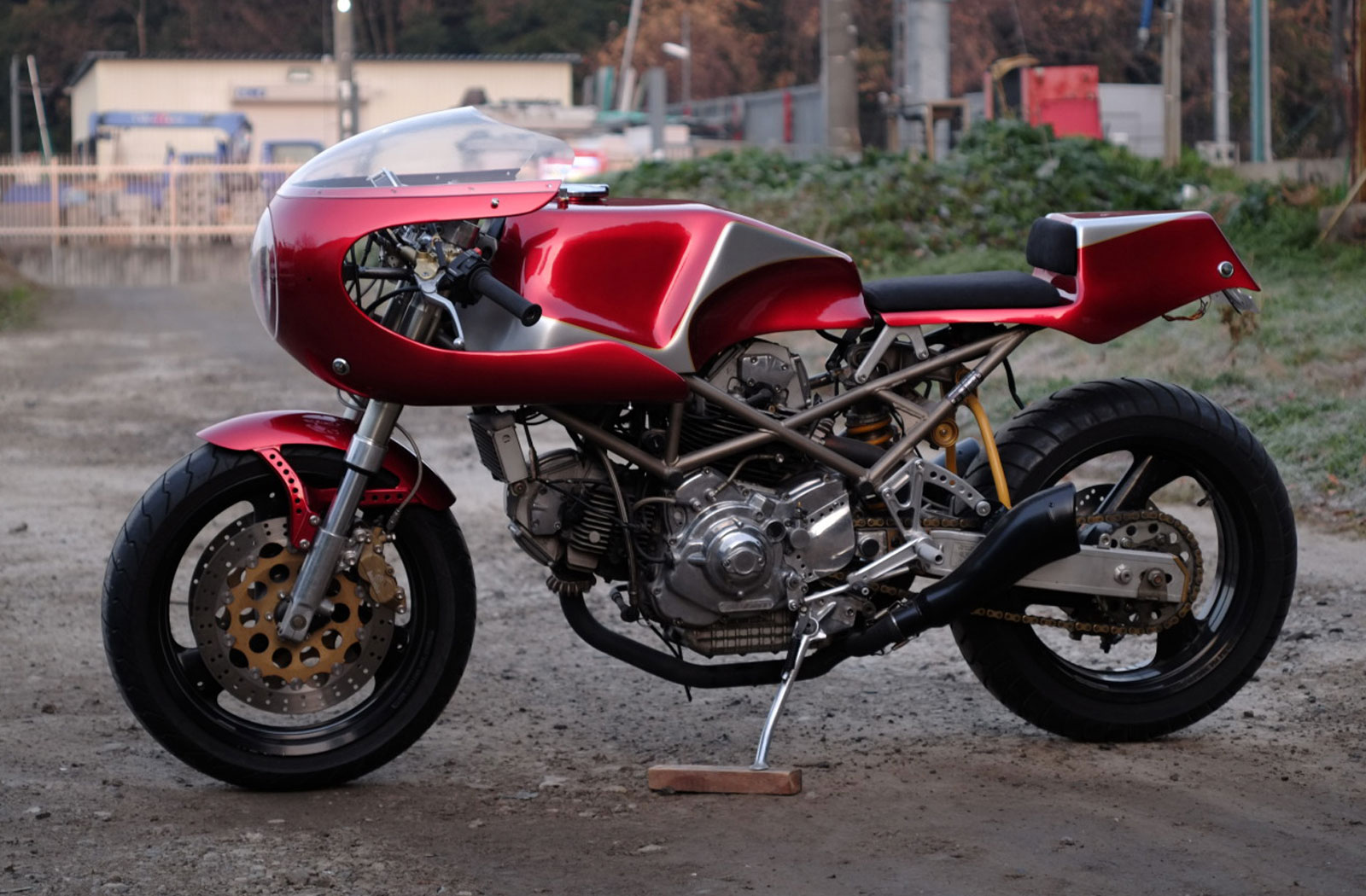 Gullcraft custom Ducati 900E