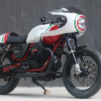 Angry Lane Moto Guzzi V7 Racer